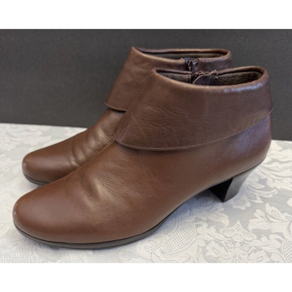 Munro Grace Brown Leather Fold Down Ankle Bootie Boot Comfort Shoe 8.5M